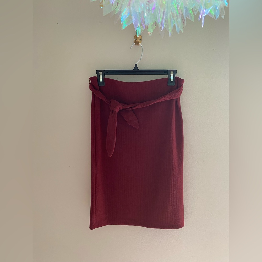 Loft‎ Outlet skirt burgundy wine knit pencil skirt with tie size small